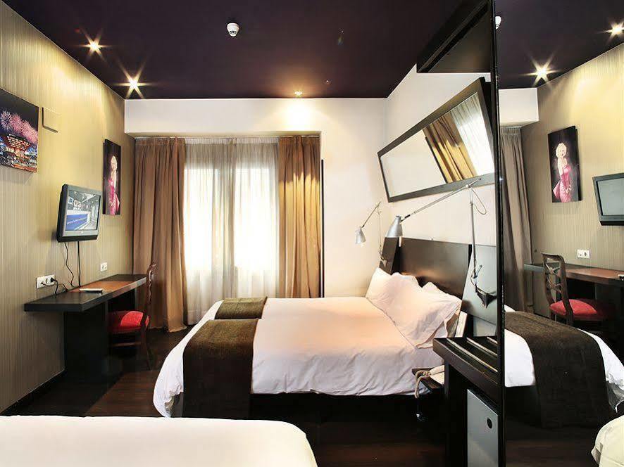 Hotel Avenida Gran Via Madrid